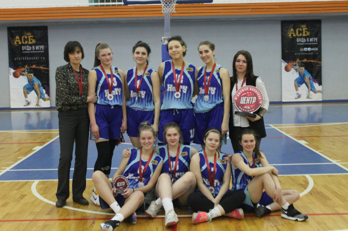 "Новгородские рыси" серебряные призеры Финала восьми Чемпионата АСБ Высший дивизион "Центр" "Новгородские рыси" серебряные призеры Финала восьми Чемпионата АСБ Высший дивизион "Центр"